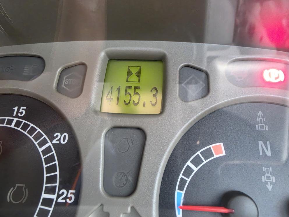 Image for 2014 Case IH Maxxum 125