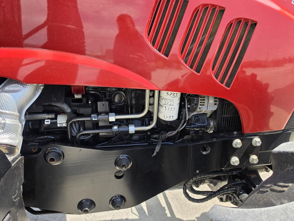 Image for 2014 Case IH Maxxum 125