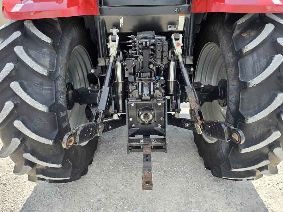 Image for 2014 Case IH Maxxum 125