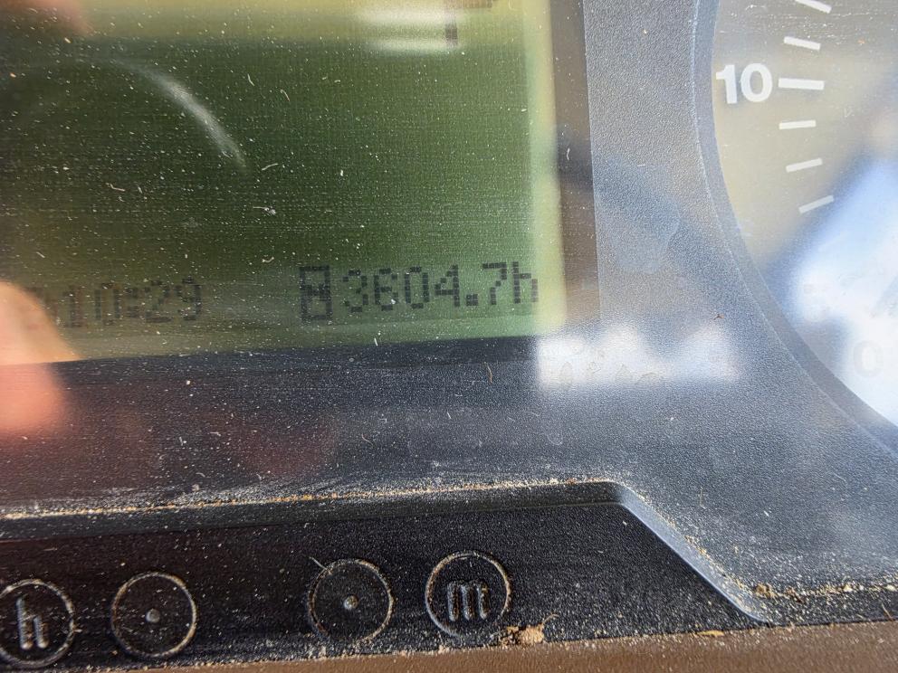 Image for 2006 John Deere 7520