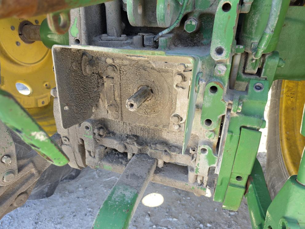 Image for John Deere 7520