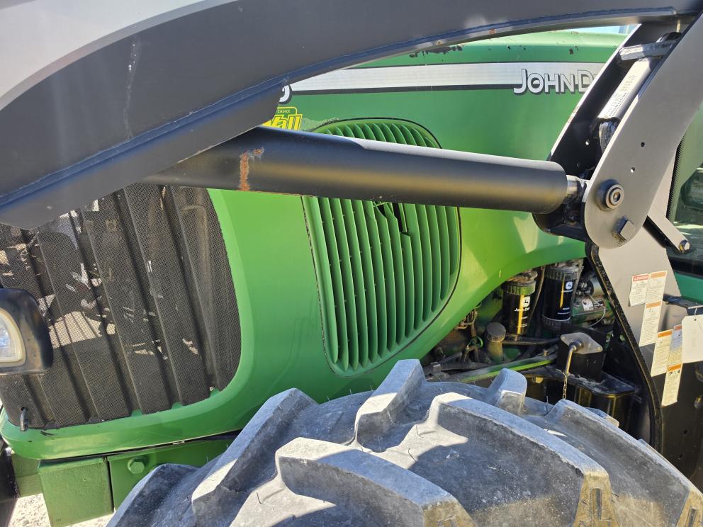 Image for John Deere 7520