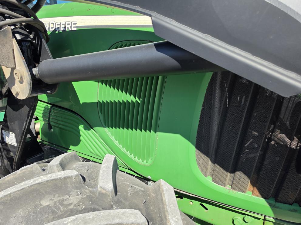 Image for John Deere 7520