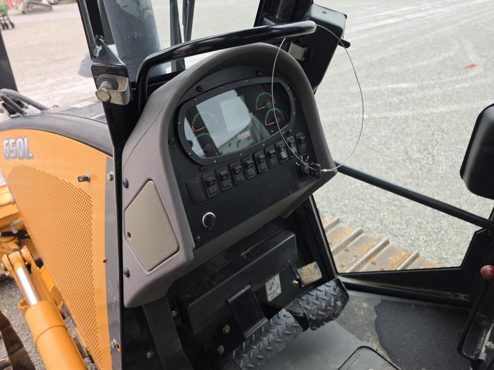 Image for 2015 Case 650L WT