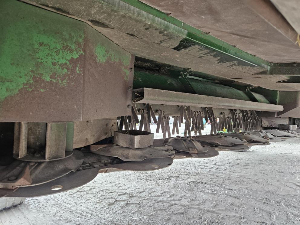 Image for 1998 John Deere 955