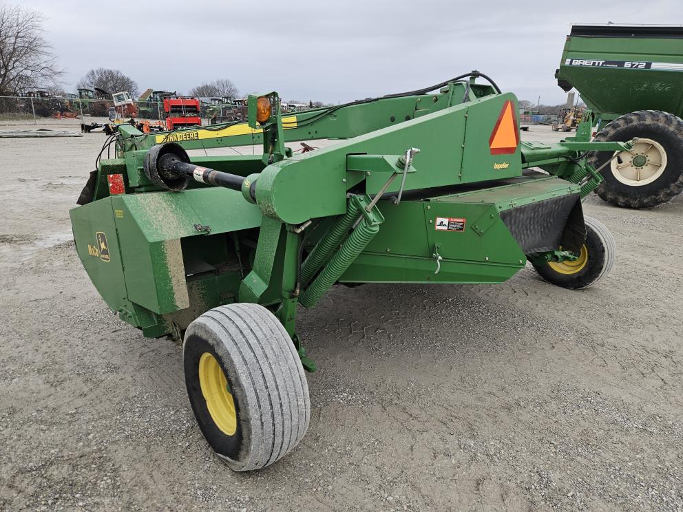 Image for 1998 John Deere 955