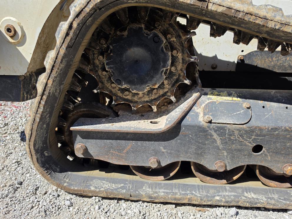 Image for 2016 Bobcat T595