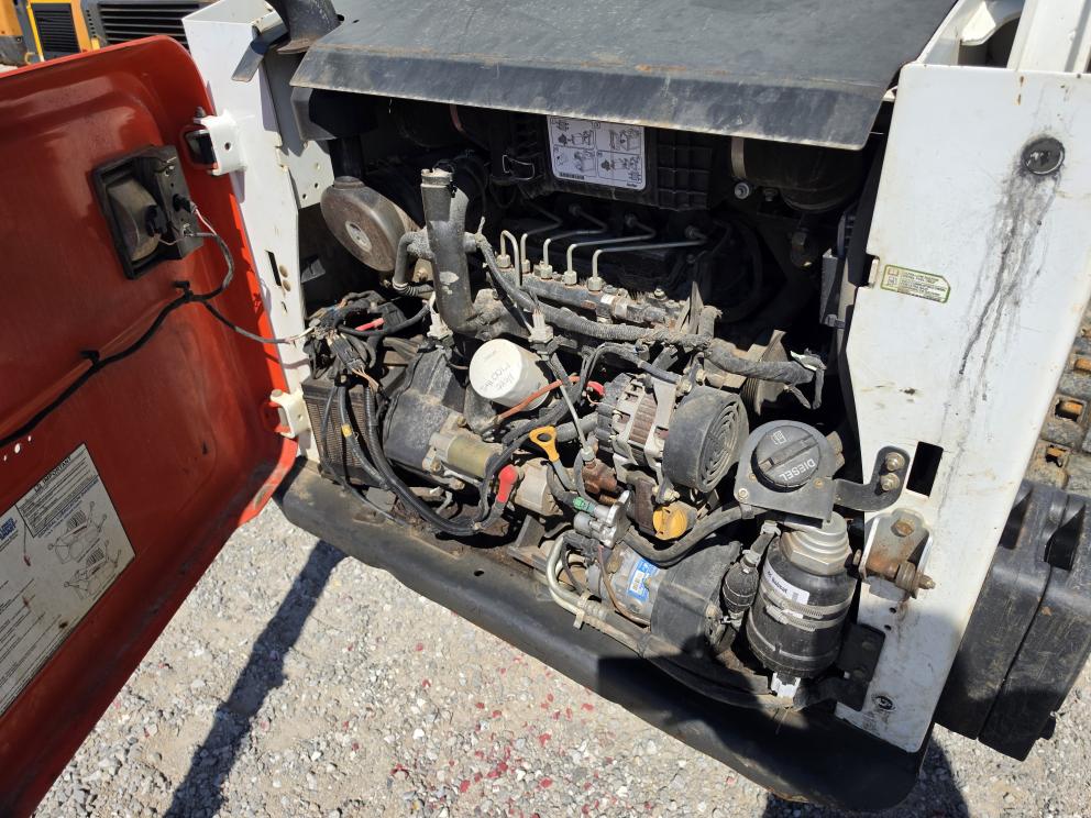 Image for 2016 Bobcat T595