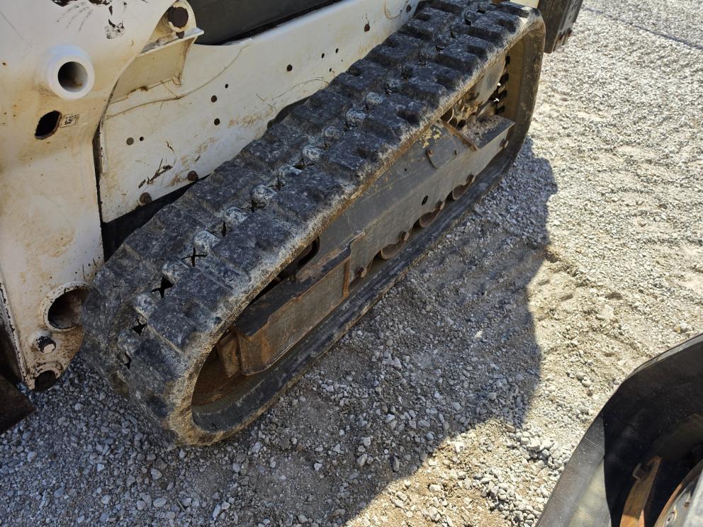 Image for 2016 Bobcat T595