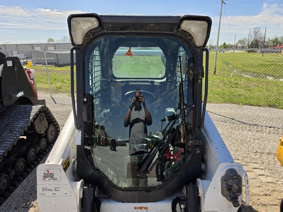 Image for 2016 Bobcat T595