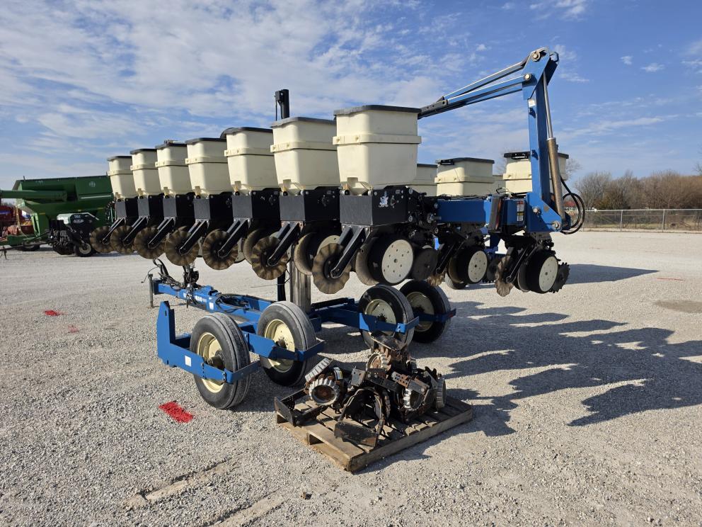 Image for 2001 Kinze 3500