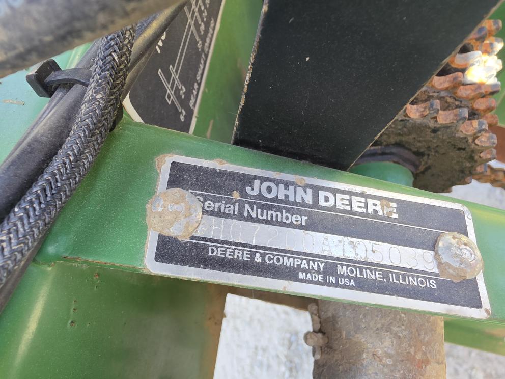 Image for 1988 John Deere 7200