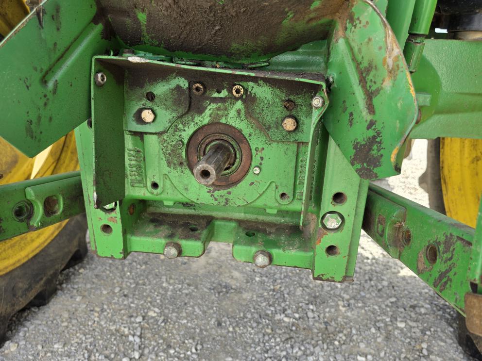 Image for 2010 John Deere 6230