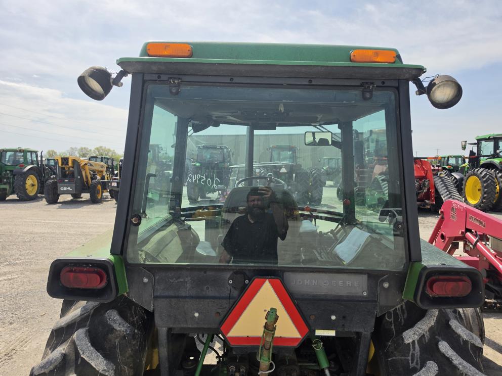 Image for 1992 John Deere 2355