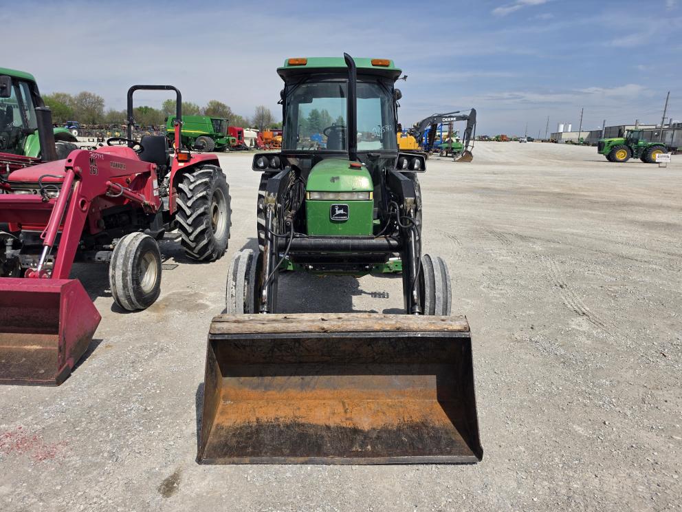 Image for 1992 John Deere 2355