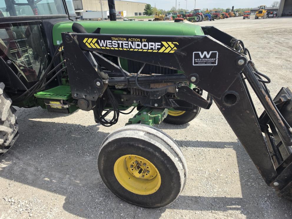 Image for 1992 John Deere 2355