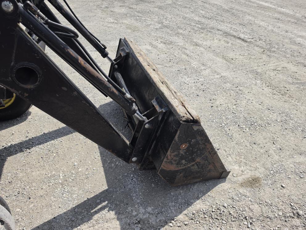 Image for 1992 John Deere 2355