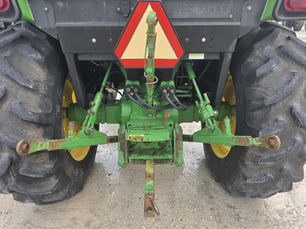 Image for 1992 John Deere 2355