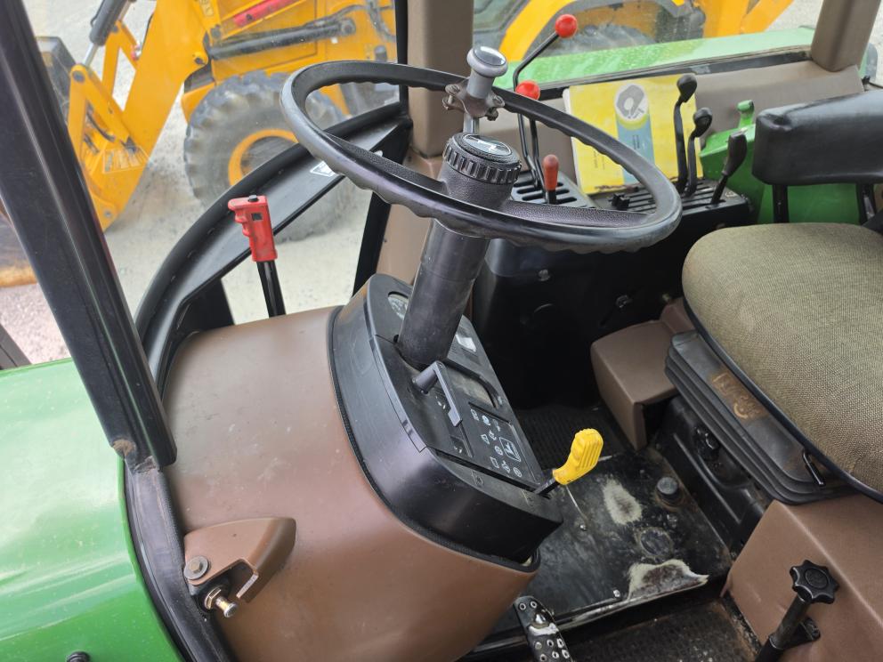 Image for 1992 John Deere 2355