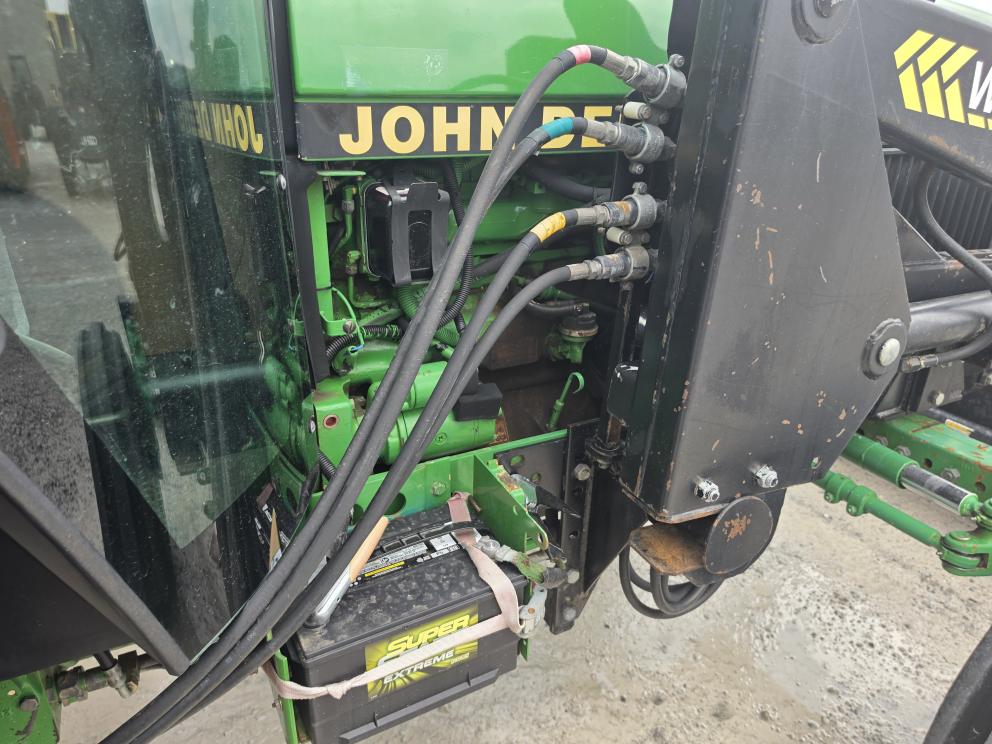 Image for 1992 John Deere 2355