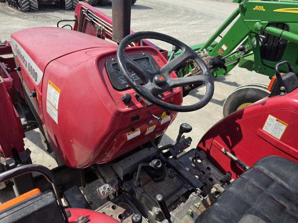 Image for 2003 Mahindra 6000