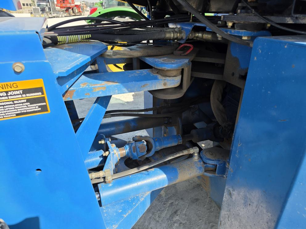 Image for 2000 New Holland 9384