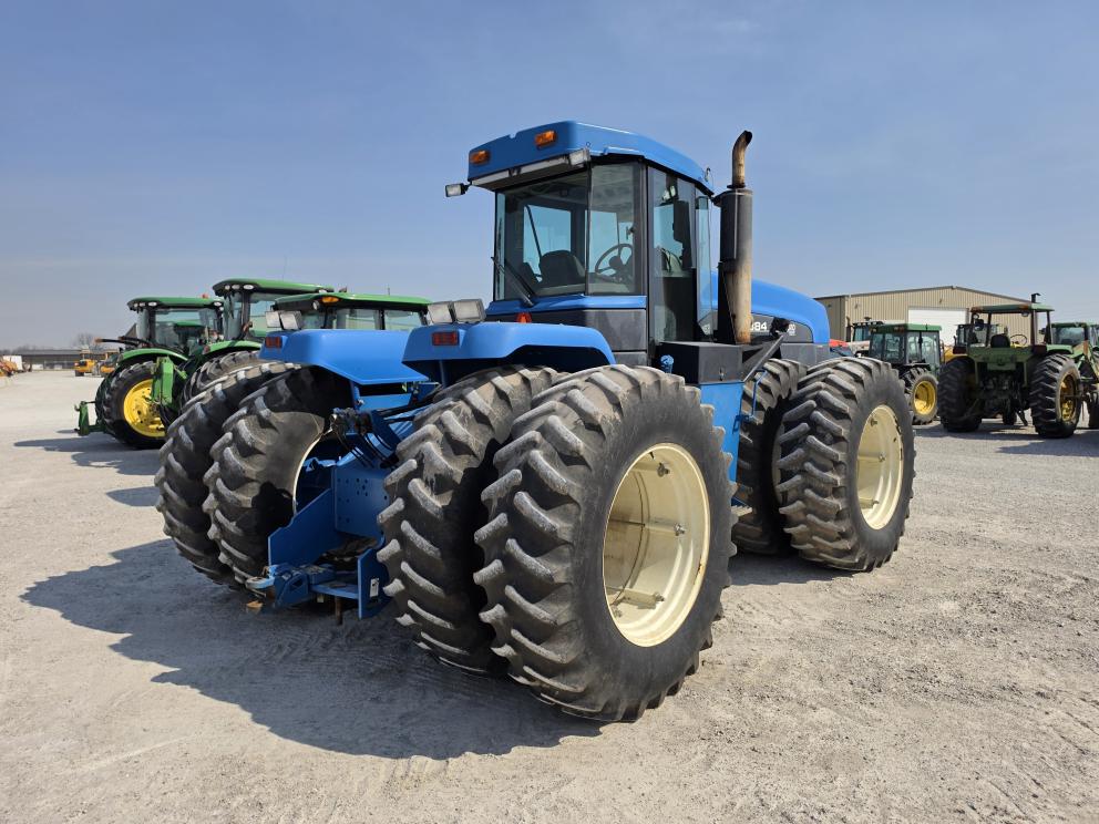 Image for 2000 New Holland 9384