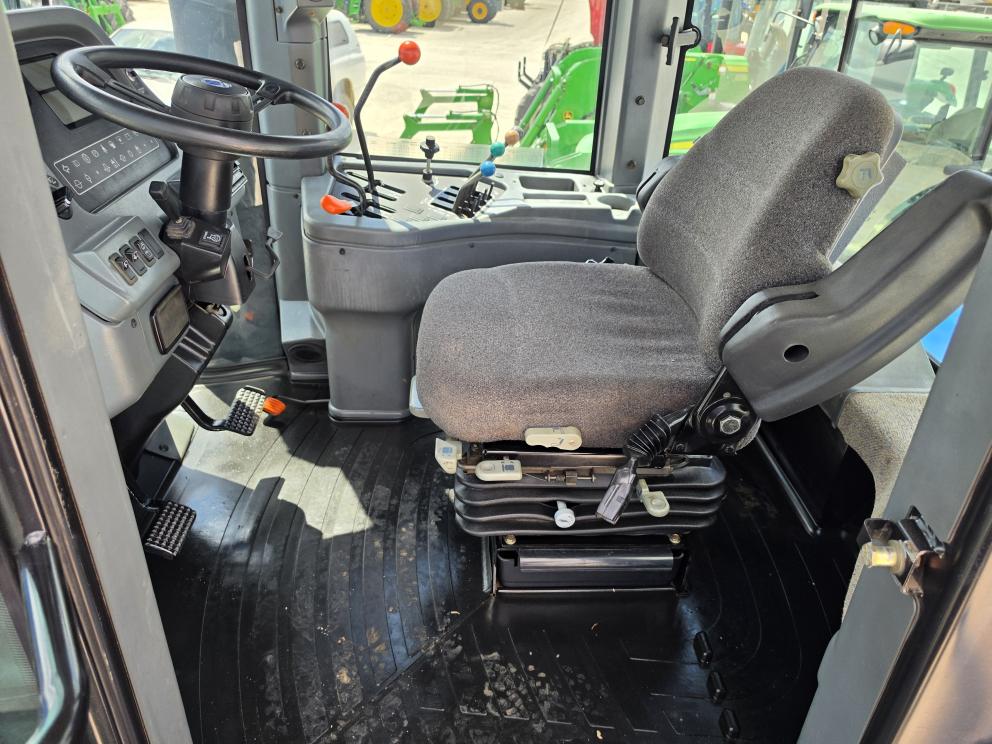 Image for 2000 New Holland 9384