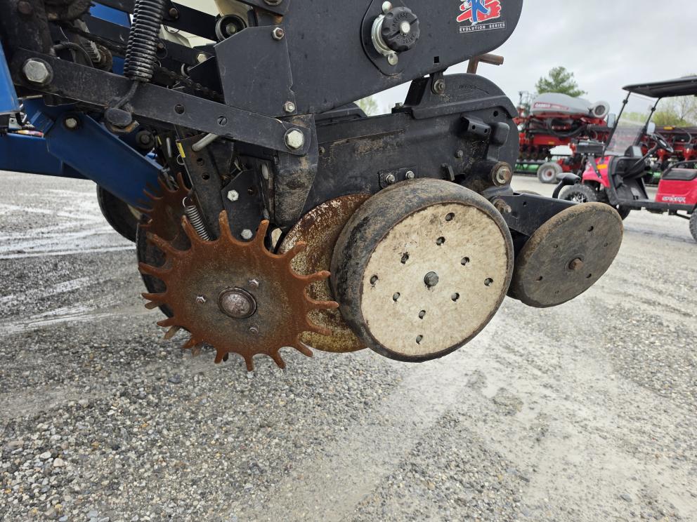 Image for 2004 Kinze 3200