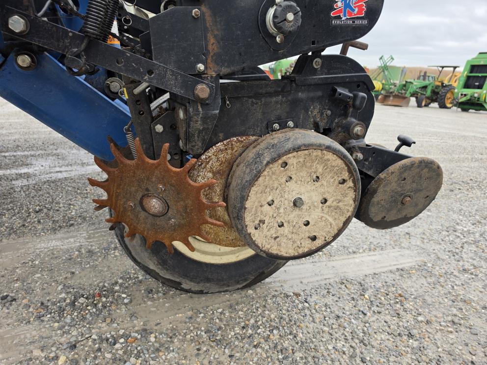 Image for 2004 Kinze 3200