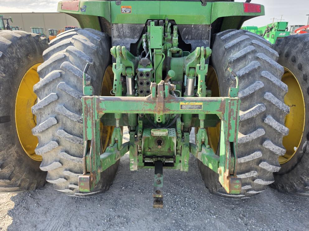 Image for 1994 John Deere 7700