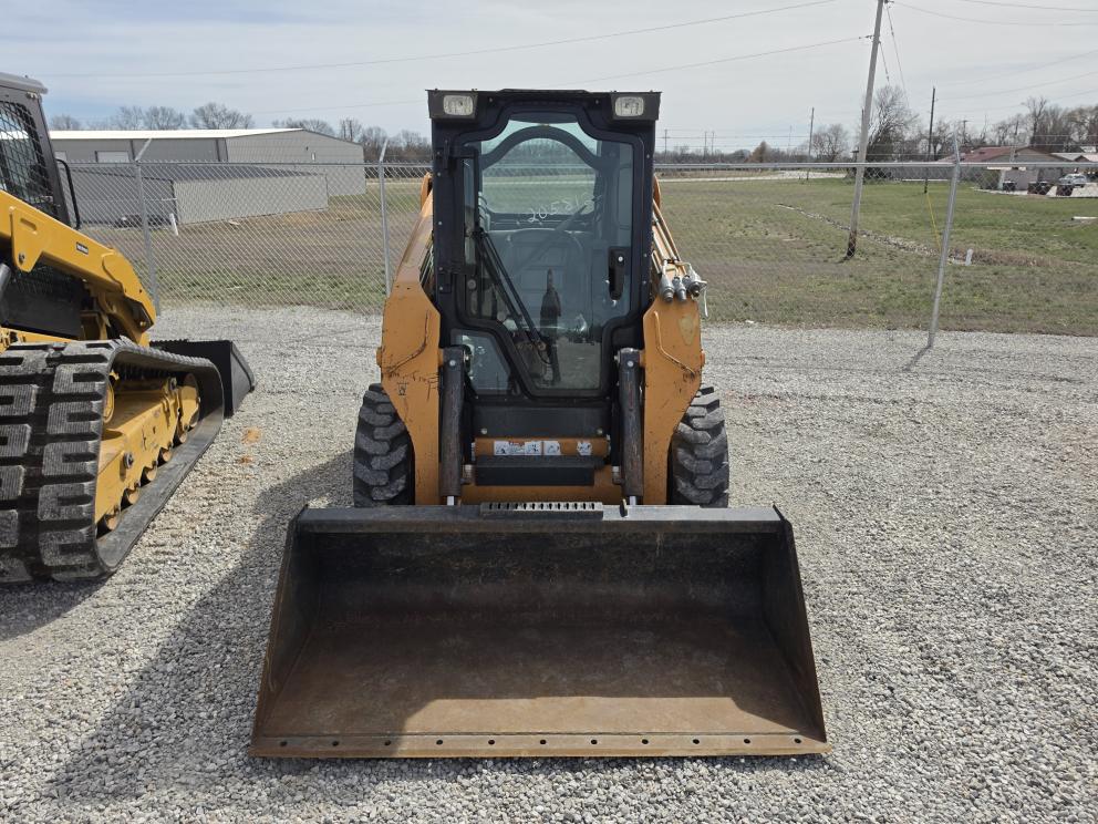 Image for 2017 Case SR175