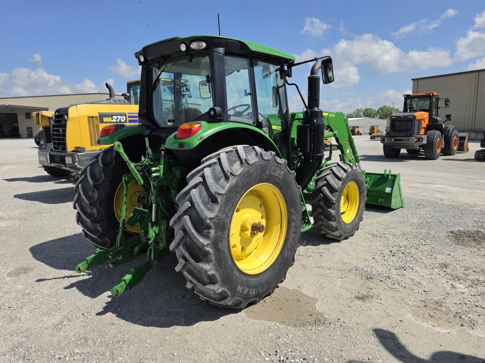 Image for 2020 John Deere 6110M