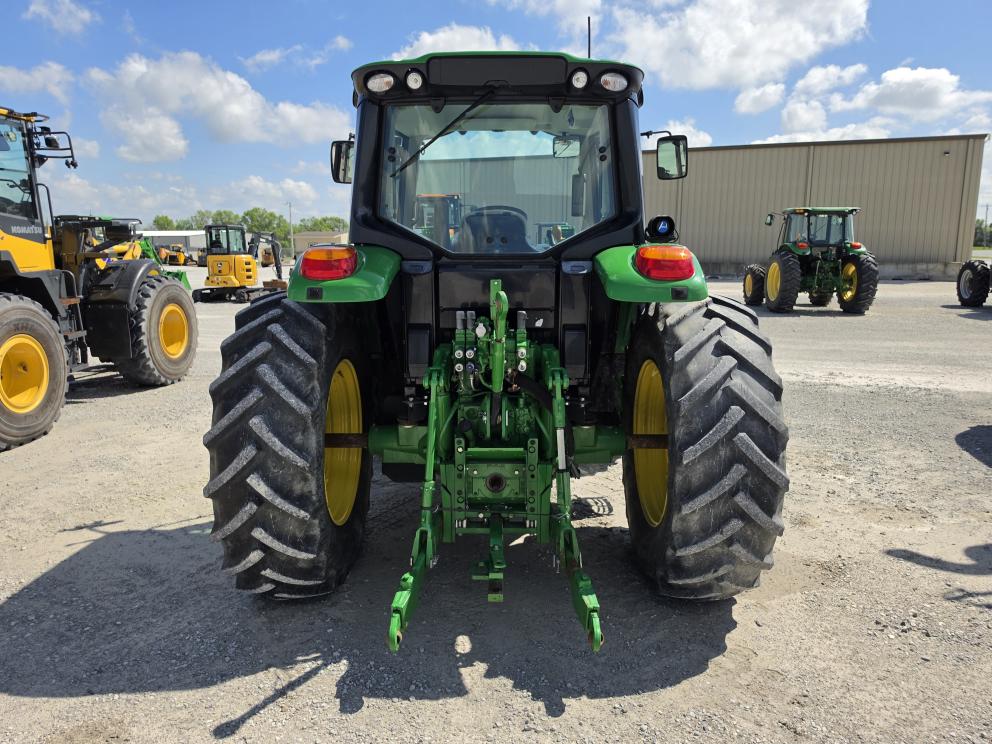 Image for 2020 John Deere 6110M