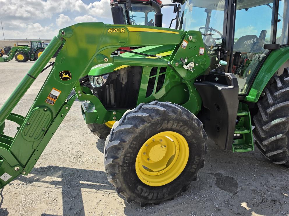 Image for 2020 John Deere 6110M