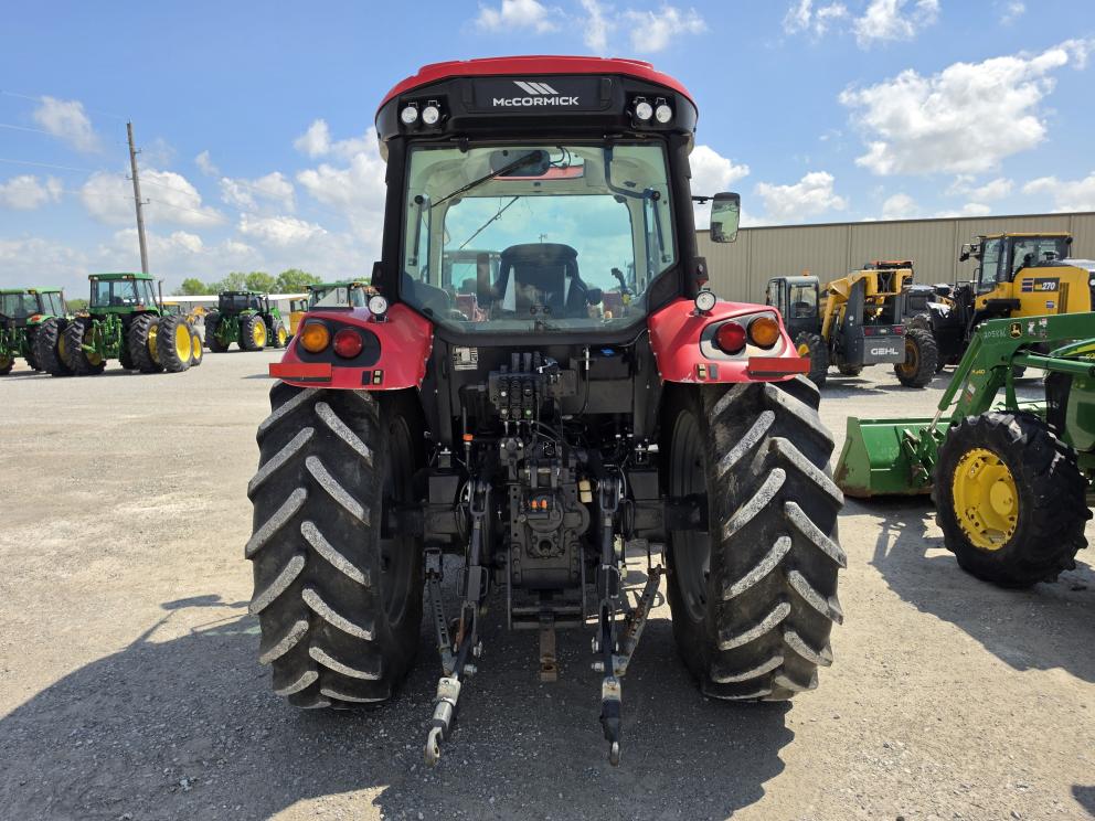 Image for 2016 MCCORMICK X6.420