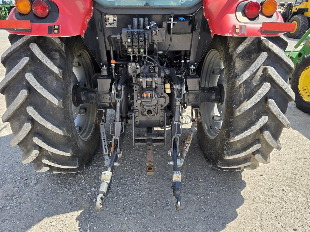 Image for 2016 MCCORMICK X6.420