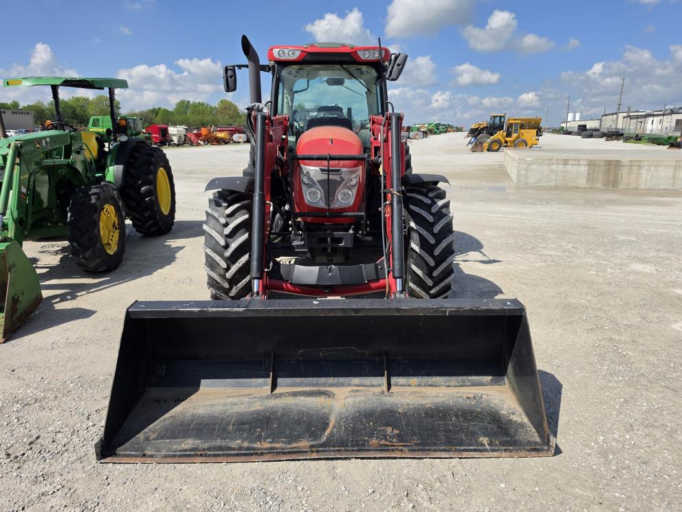 Image for 2016 MCCORMICK X6.420