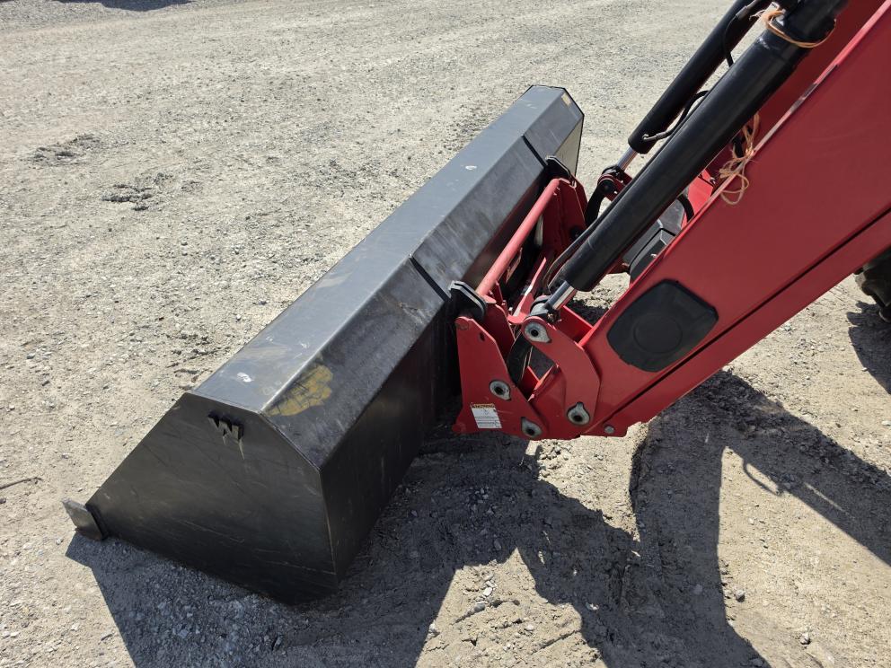 Image for 2016 MCCORMICK X6.420