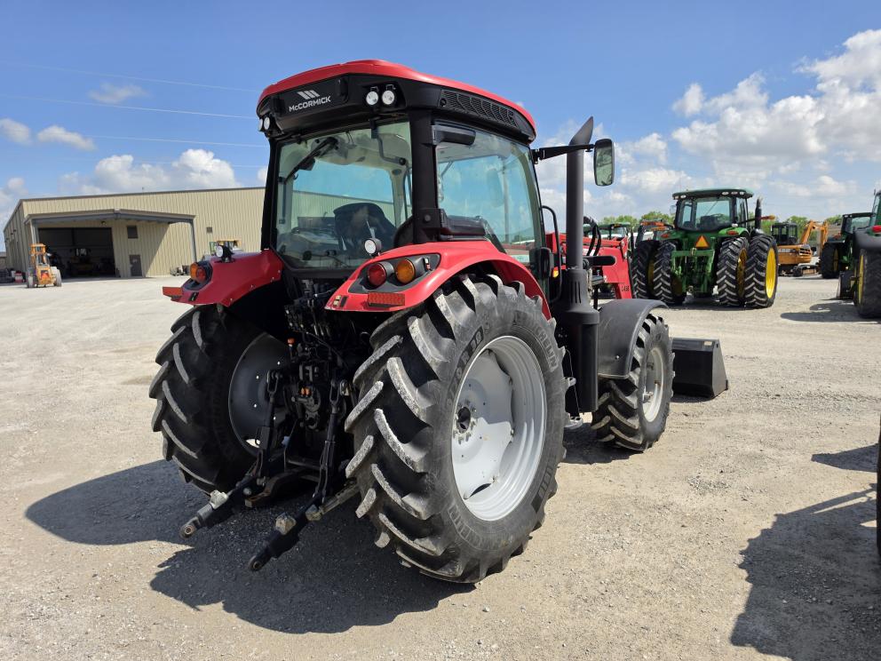 Image for 2016 MCCORMICK X6.420