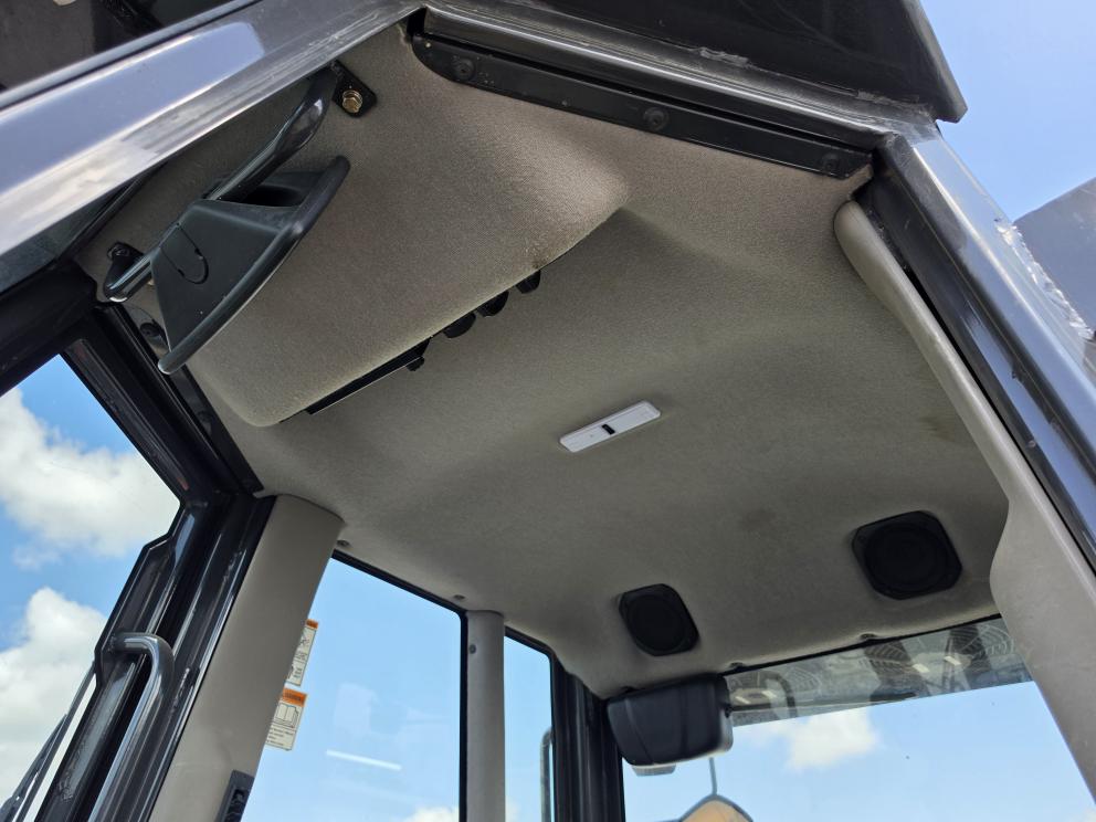 Image for 2014 Case 850M LT