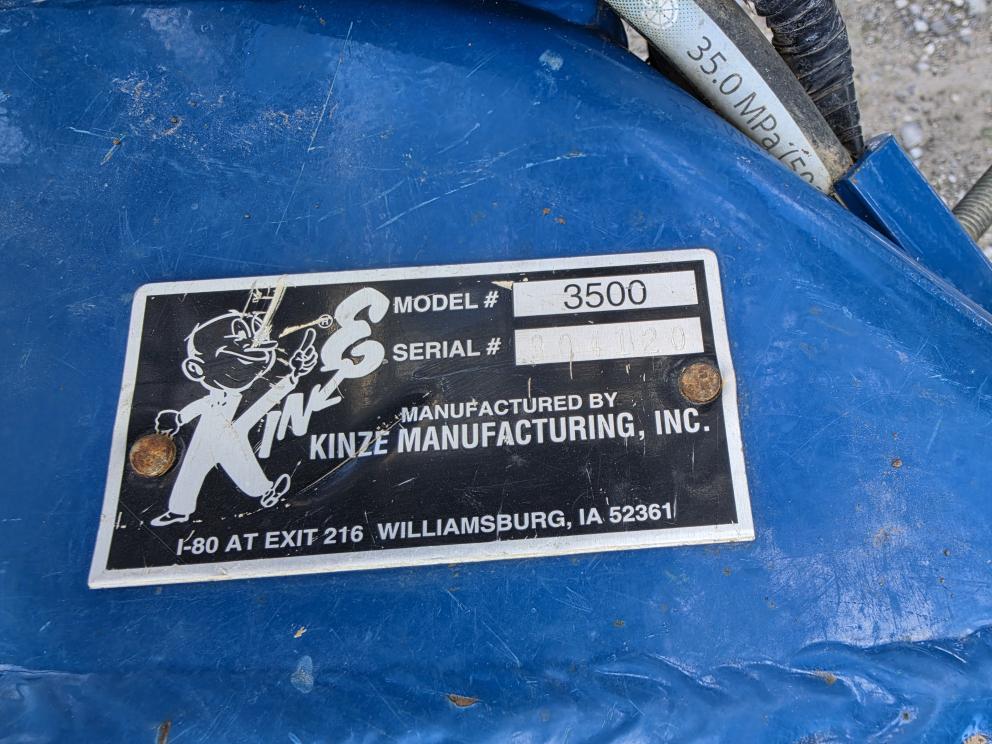 Image for 2010 Kinze 3500