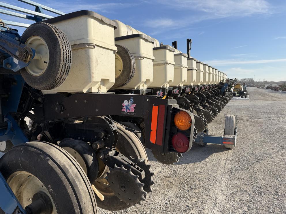 Image for Kinze 3650