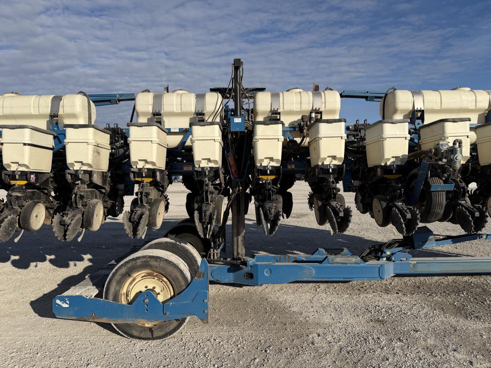 Image for Kinze 3650