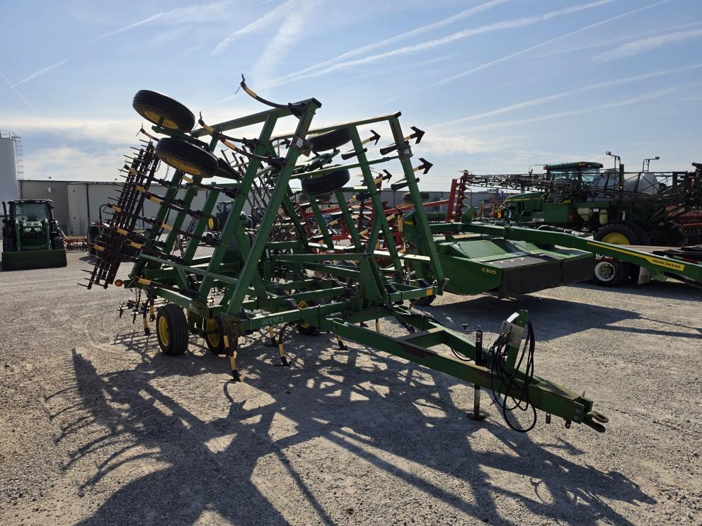 Image for 1998 John Deere 980