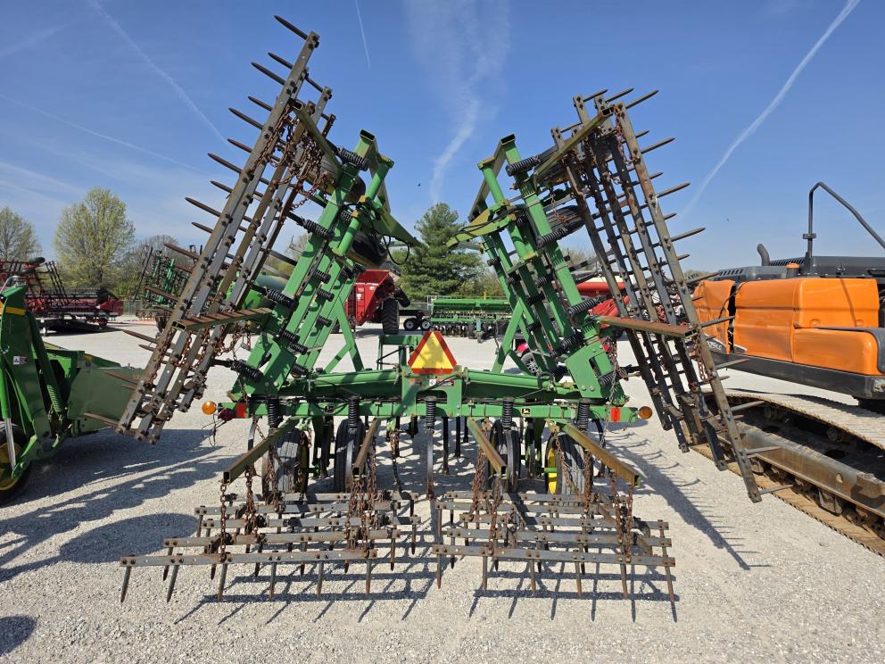 Image for 1998 John Deere 980