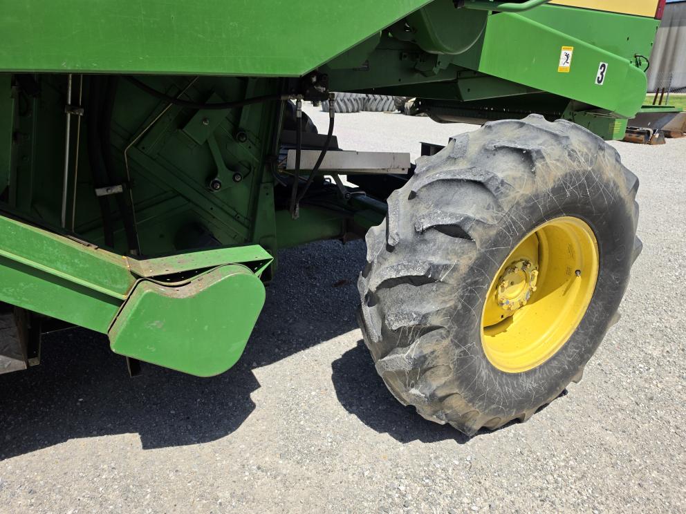 Image for 1994 John Deere 9600