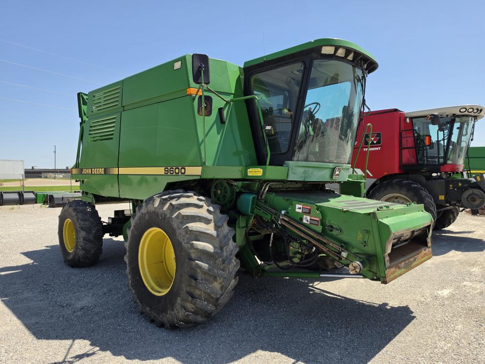 Image for 1994 John Deere 9600