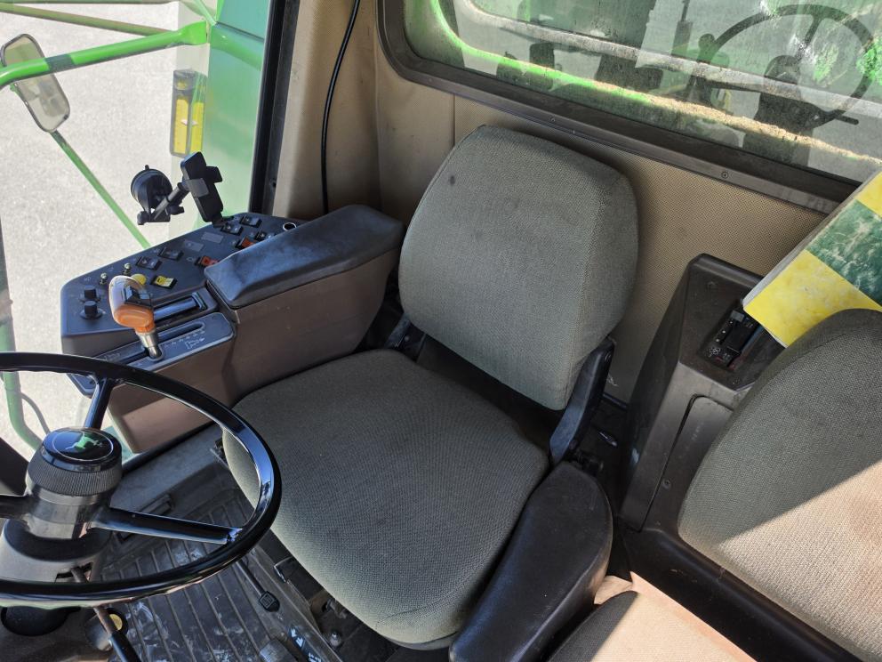 Image for 1994 John Deere 9600