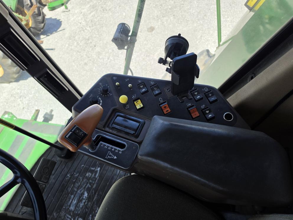 Image for 1994 John Deere 9600